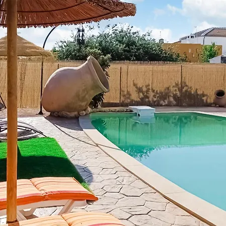Pet Friendly In Lagunillas Holiday home